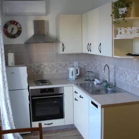 Dominik Apartament *