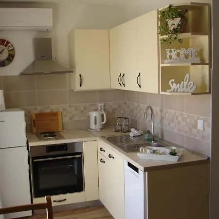 Dominik Apartman