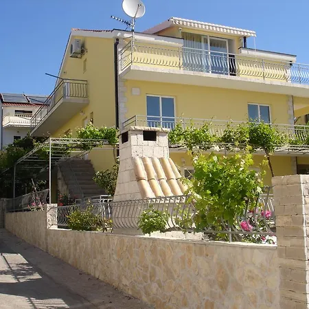 Appartement Dominik *