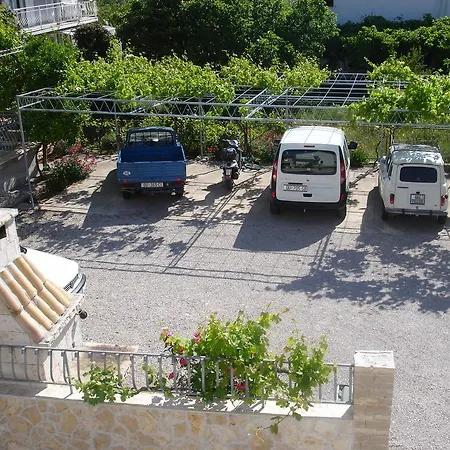 Dominik Apartament *